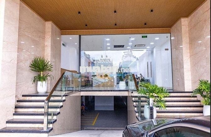 Cho thuê văn phòng đường Cộng Hòa, dt 220m²
