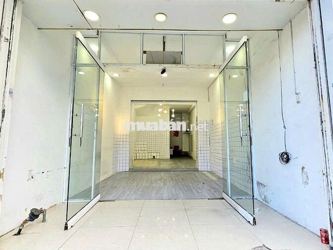 Nhà thuê mặt tiền Bùi Thị Xuân 3 lầu 3 phòng ngủ