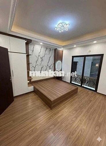 Cho thuê nhà nguyên căn ngõ 77 Bùi Xương Trạch, Khương Đình,Thanh Xuân