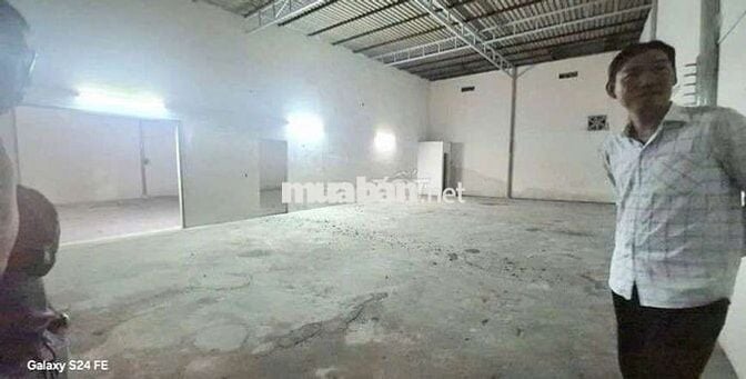 CHO  THUÊ  KHO  (250m2)  PHƯỜNG BÌNH HƯNG HÒA A. QUẬN  BÌNH  TÂN