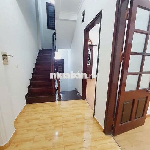 Nhà Tương Mai. Hoàng Mai. Lô Góc. Ô Tô. Vỉa Hè. DT 52m2. Giá 16.7 Tỷ.