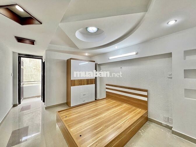 KHAI TRƯƠNG CHO THUÊ 2 PHÒNG NGỦ NGUYÊN SÀN BAN CÔNG CỬA SỔ TRỜI