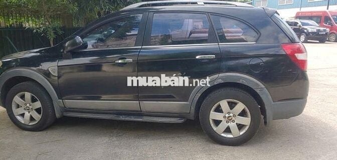 Ô tô Chevrolet Captiva 2008 màu đen
