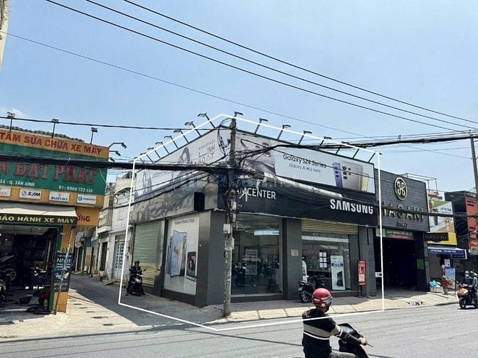 Cho thuê nhà GÓC 2MT 696 Âu Cơ, Phường 14, Quận Tân Bình, Hồ Chí Minh.