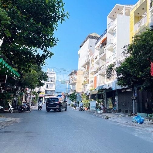 11.x tỷ, Đường 14m Kinh doanh, Nguyễn Tư Giản, nhà ga T3