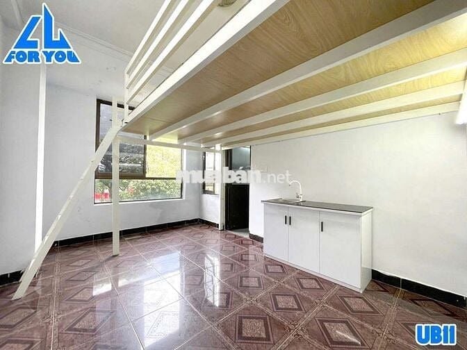 Phòng Cửa Sổ Giá Rẻ - Cuối Nguyễn Oanh