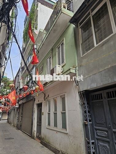 Nhà ở, Không ở chung chủ, 3 tầng ~100m2, tại 167 Trương Định