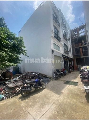 BÁN LÔ ĐẤT VỊ TRÍ ĐẸP - HẺM XE HƠI SÁT MẶT TIỀN