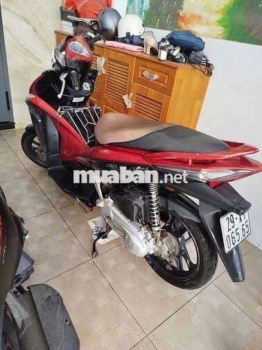 Nhà Dư ko đi tới cần bán lại xe đang dfi ngon lành