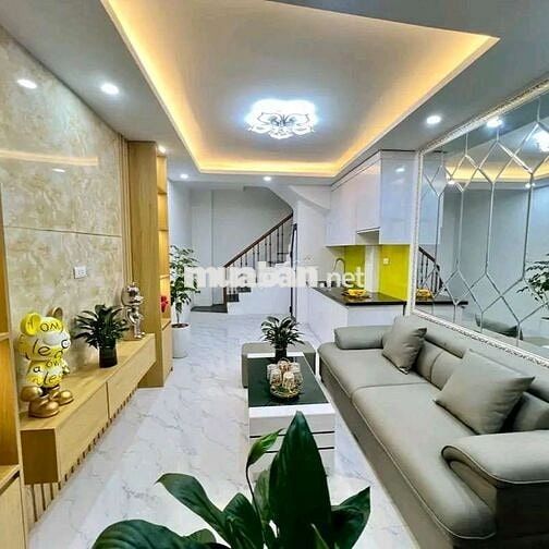 Bán nhà Phú Diễn - 5 tầng mới coóng - ô tô đỗ cổng - nhú 6 tỷ