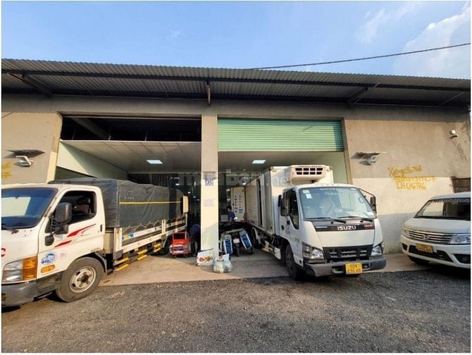 Nhân viên Phụ kho - Giao nhận hàng hóa