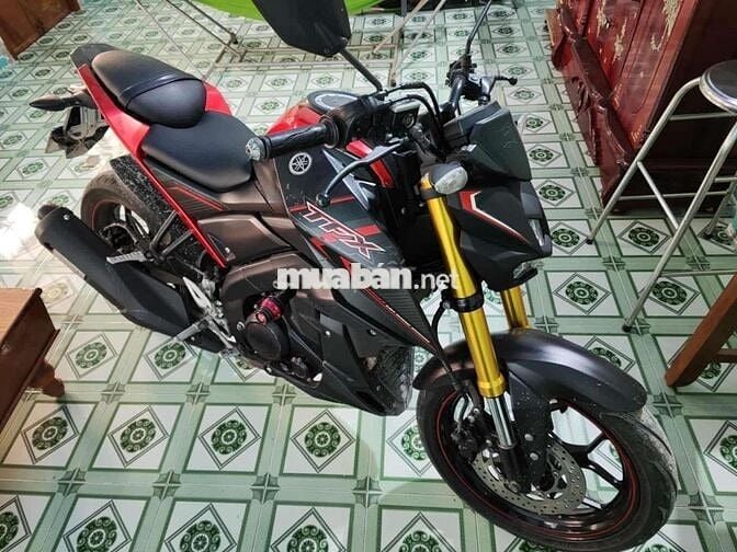 Dư dùng cần sang nhượng xế yêu.