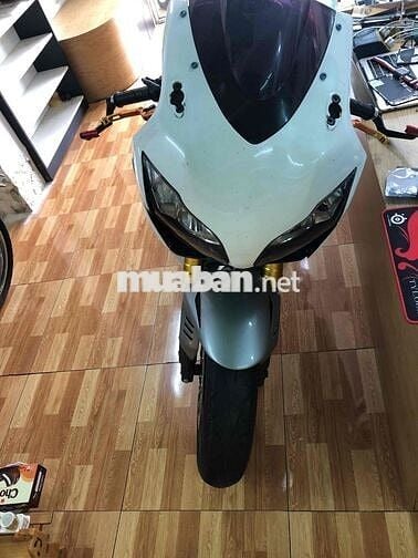 Giao lưu xe mạnh là được