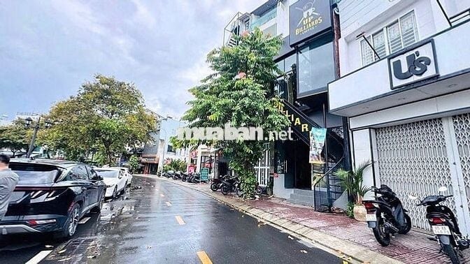 Mặt Bằng trệt lầu đường Bờ Hồ Huỳnh Cương chỉ 18 triệu
