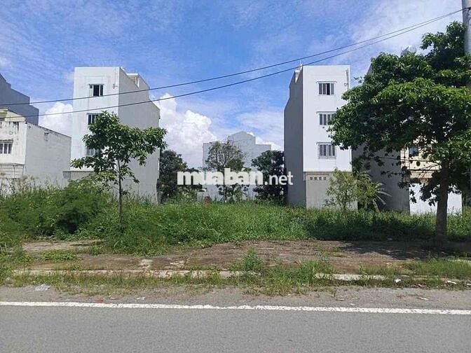 Chủ gửi bán đất mặt tiền đường Tân Liêm, KDC Phong Phú 4, giá 68tr/m2