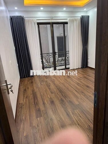 BÁN NHÀ MẶT PHỐ ĐƯỜNG LÁNG – LÔ GÓC – 2 MẶT THOÁNG – GIÁ 15.5 TỶ