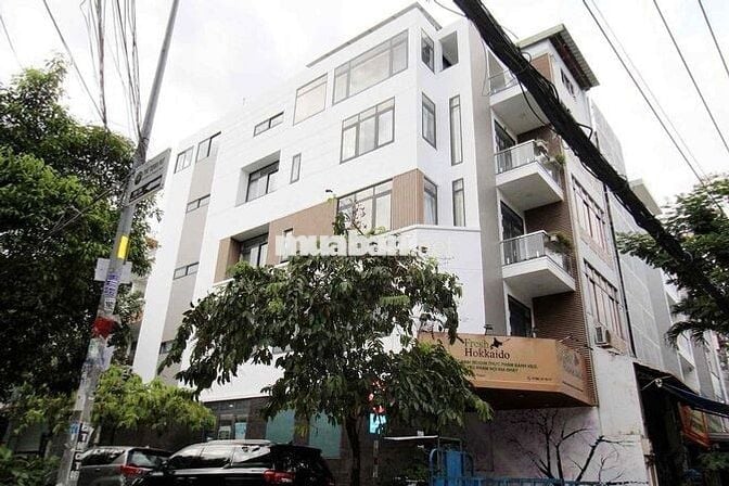 cho thuê mặt bằng tầng trệt và tầng 1