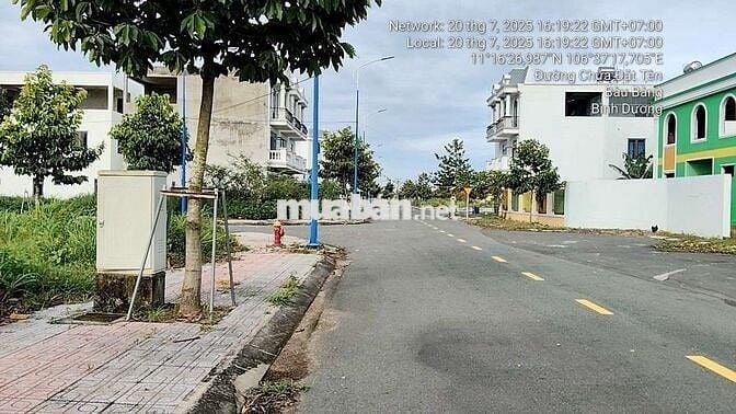 Chủ kẹt tiền cần ra gấp 8 lô đức phát và thăng long,giá 820tr,full thổ