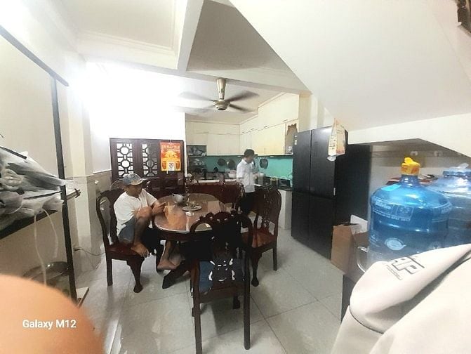 Cho thuê nguyên căn hẻm ô tô hẻm Hòa Bình, Tân Phú. DTSD 216m2