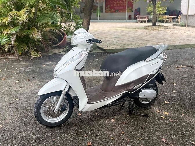 BÁN LEAD 2015 xe zin CÔNG CHỨNG