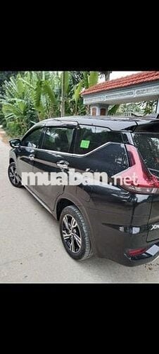 Mitsubishi Xpander 7 chỗ số tự động màu đen