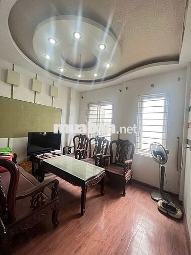 BÁN NHÀ RẺ NHẤT YÊN HOÀ-5 TẦNG Ở LUÔN-10M RA ĐƯỜNG OTO-NGÕ RỘNG THOÁNG