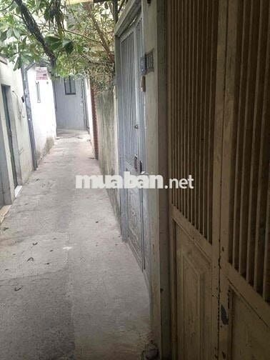 căn hộ tập thể Đồng Xa, Mai dịch