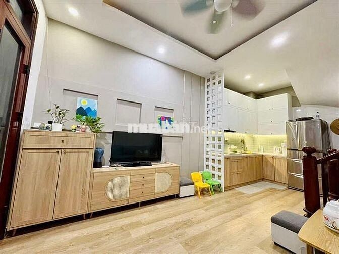 Bán nhà Trần Cung, Cầu Giấy, Nhà dân xây, ngõ nông rộng, thoáng sáng