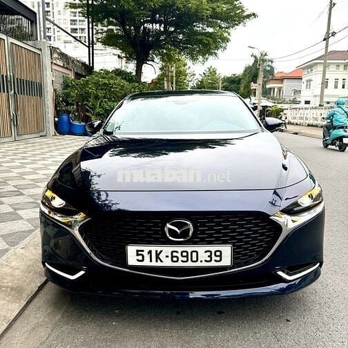 Mazda 3 Luxury 2022 ĐĂNG KÝ 2023 - 2800 km