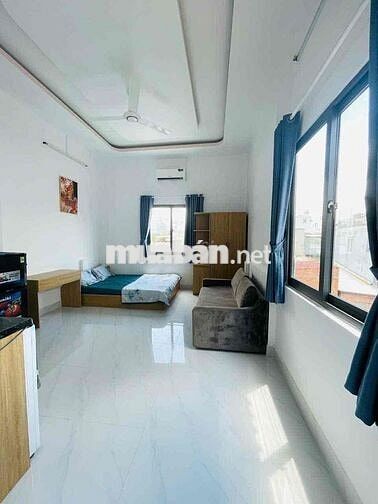 CHO THUÊ CĂN HỘ CAO CẤP CỬA SỔ THOÁNG NGAY ĐH HONGBANG - QUẬN 1