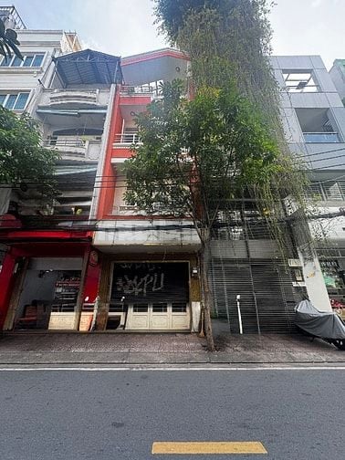 Chính Chủ Cho Thuê Nhà Mặt Tiền Kinh Doanh, Trung Tâm Quận 4