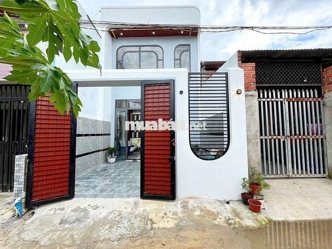 Nhà Mới Xây Ngay KCN Cầu Tràm, 5x16 Sổ Hồng Riêng Hoàn Công Đầy Đủ.