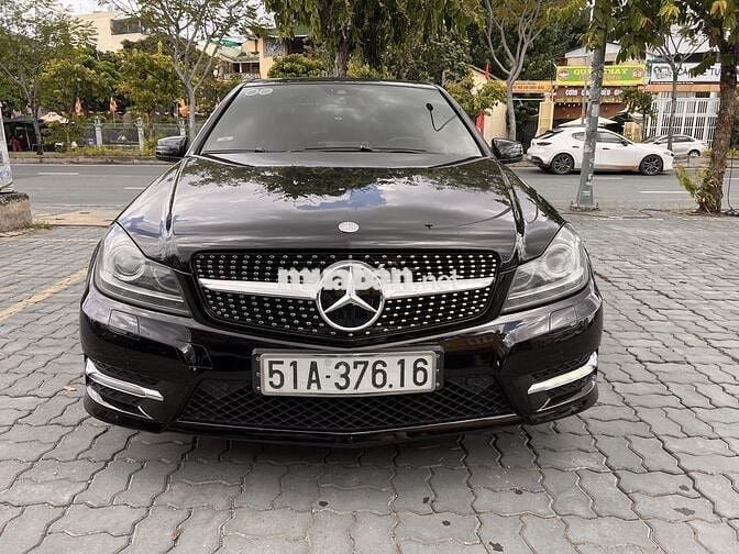 Mercedes Benz C Class 2012 C300 AMG - 110000 km