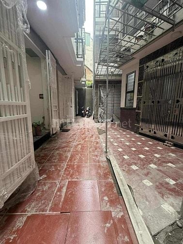 BÁN NHÀ 5 TẦNG THANG MÁY TRẦN KHÁT CHÂN - 41m2 - GIÁ CHỈ 10TY400