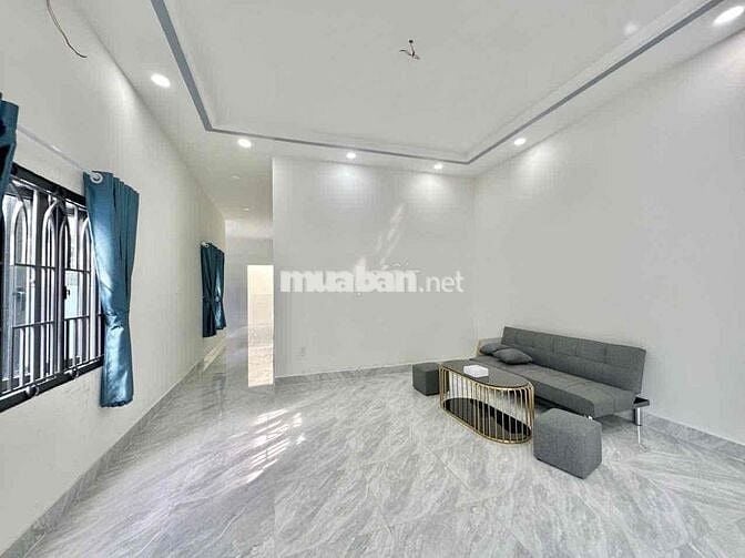 Cho thuê nhà nguyên căn 2pn 2wc Full NT ở Ga Dĩ An, KCN Sóng Thần
