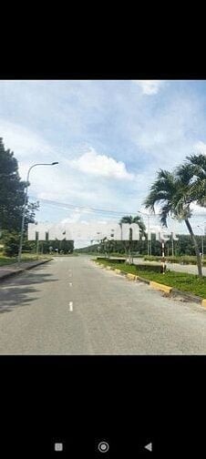 Đất đẹp giá rẻ như hạt dẻ đây ạ.