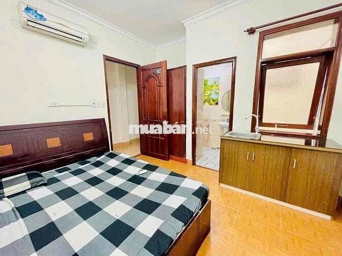 PHÒNG ĐẦY ĐỦ TIỆN ÍCH , MÁY LẠNH MỚI