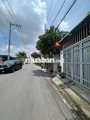 BÁN DÃY NHÀ TRỌ 5X20 MẶT TIỀN CHU VĂN AN 8M CÓ 4 PHÒNG TRỌ SỔ RIÊNG