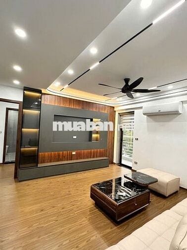 Cần bán gấp căn hộ chung cư 100 m2, 3 PN  tòa CT1 Mễ Trì Hạ