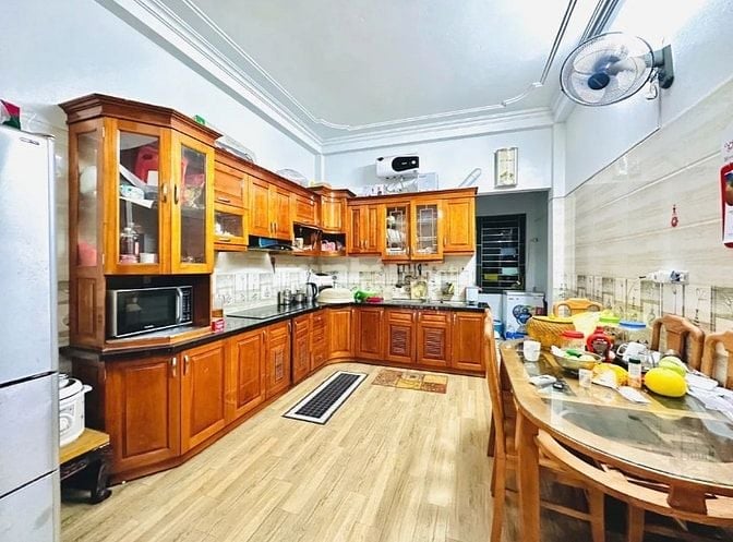 Bán Gấp Siêu Phẩm Trung Kính, oto đỗ cửa, 54m, 6 tầng, giá 22,5 tỷ