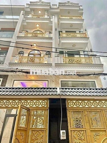 Nhà mới xây 4 x 17 có 5pn 6wc sân thượng= gần bệnh viện bệnh bình tân