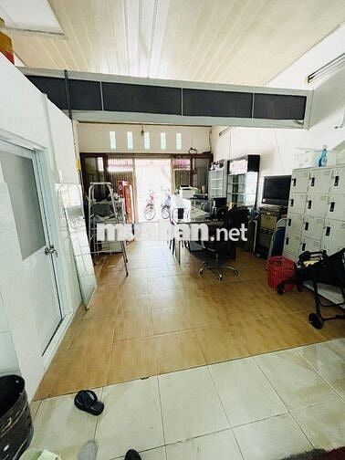 Bán nhà mặt tiền Lê Văn Lương Quận 7, 124m², tiện kinh doanh,giá 16 tỷ