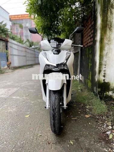 Cần bán SHVN 2020 bstp 9 nút 9 chủ