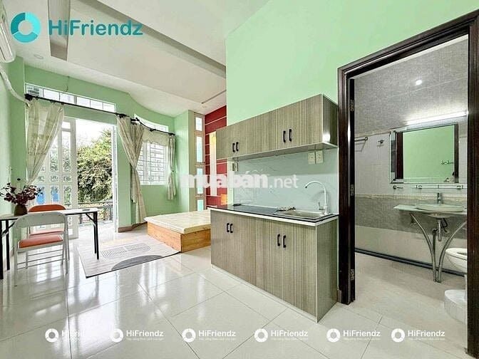 Studio ban công siêu rộng ngay Linh Trung,Hoàng Diệu 2, ngã tư Thủ Đưc