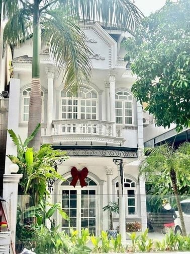 BÁN NHÀ MẶT TIỀN PHAN KẾ BÍNH, QUẬN 1 - DT 9x25M - 2 TẦNG - GIÁ 129 TỶ