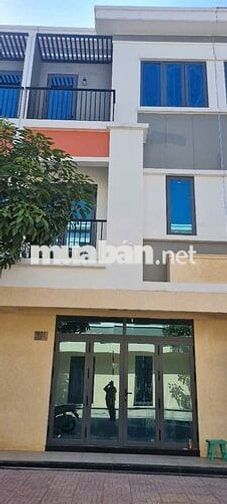 BÁN CĂN 1 TRỆT 2 LẦU MỚI NGAY TRUNG TÂM TÂN HIỆP GIÁ TỐT