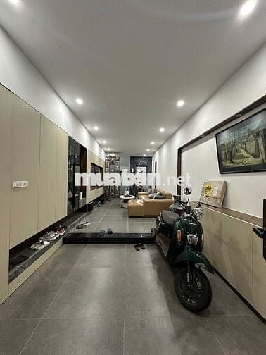 BÁN NHÀ ÂU CƠ – 46M² – 7 TẦNG – MT 3.7M – GIÁ 16.5 TỶ – TÂY HỒ