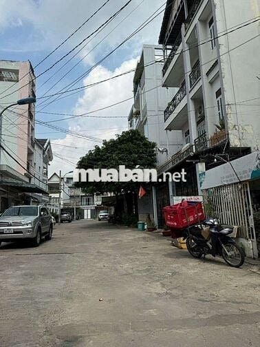 NHỈNH 4 TỶ , HXH TÂN PHÚ , ĐỘC LẬP, 36m2 , 2 TẦNG , 2PN, 2WC