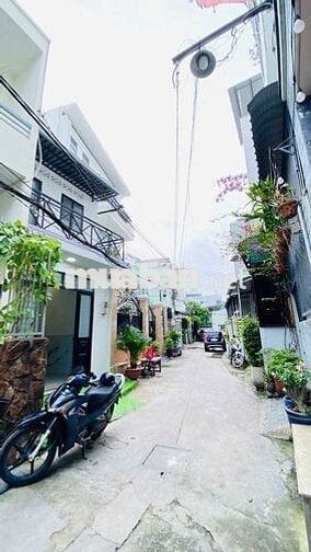 Cần bán nhà 1 trệt 1 lầu hẻm xe hơi Linh Tây, Thủ Đức (Chính chủ)