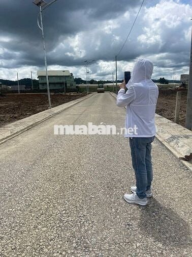 ĐẤT TRUNG TÂM ĐƠN DƯƠNG CHỈ 630 TRIỆU  MẶT NHỰA 6M VIEW ĐỒI THOÁNG ĐẸP